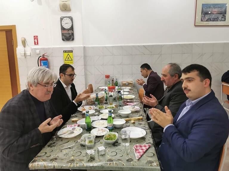 Her zaman vatandaşlar ile iç içe olan ve onlarla dertleşmeyi