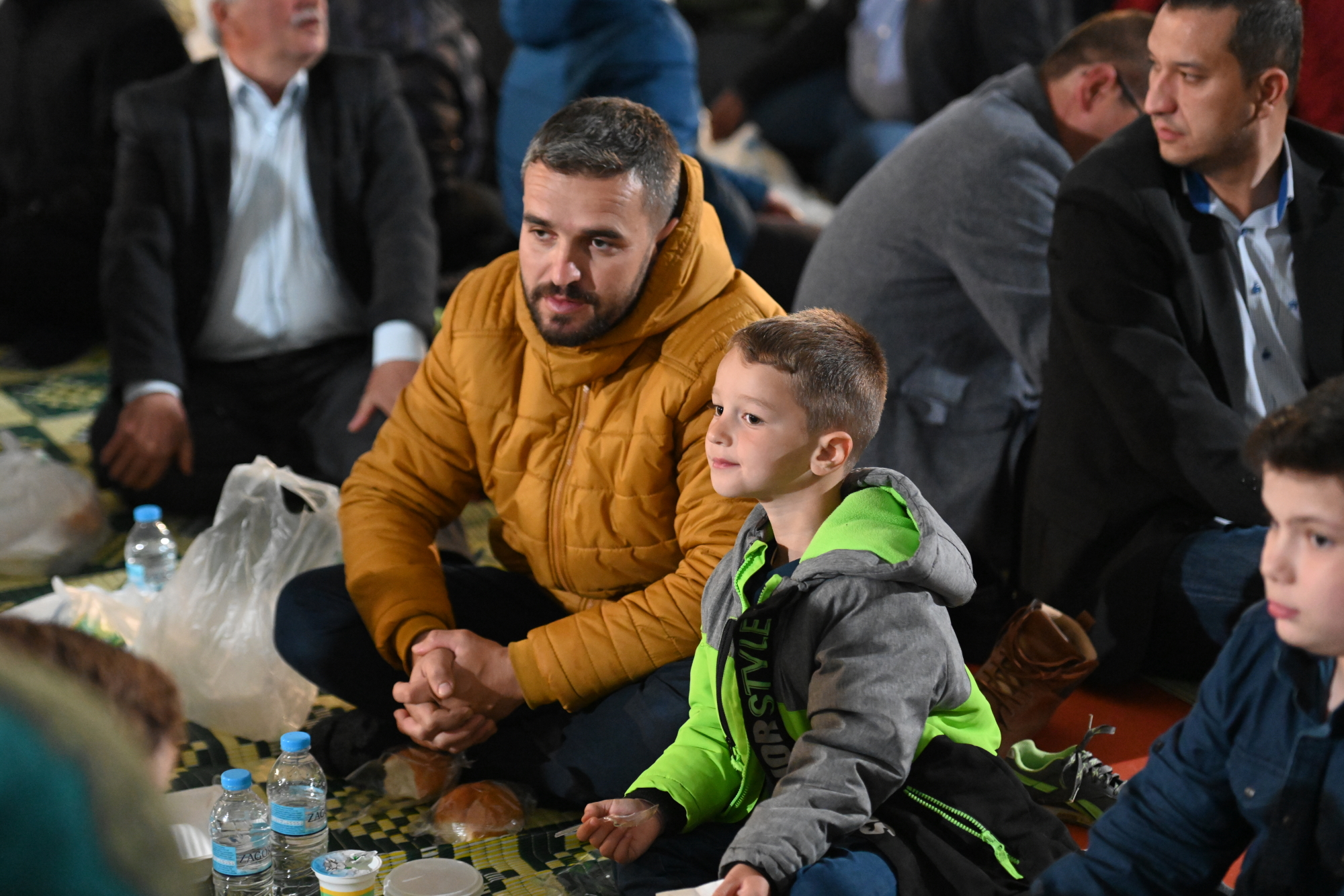 Ramazan ayının manevi iklimini Bursa’da olduğu gibi Balkanlar’da da en