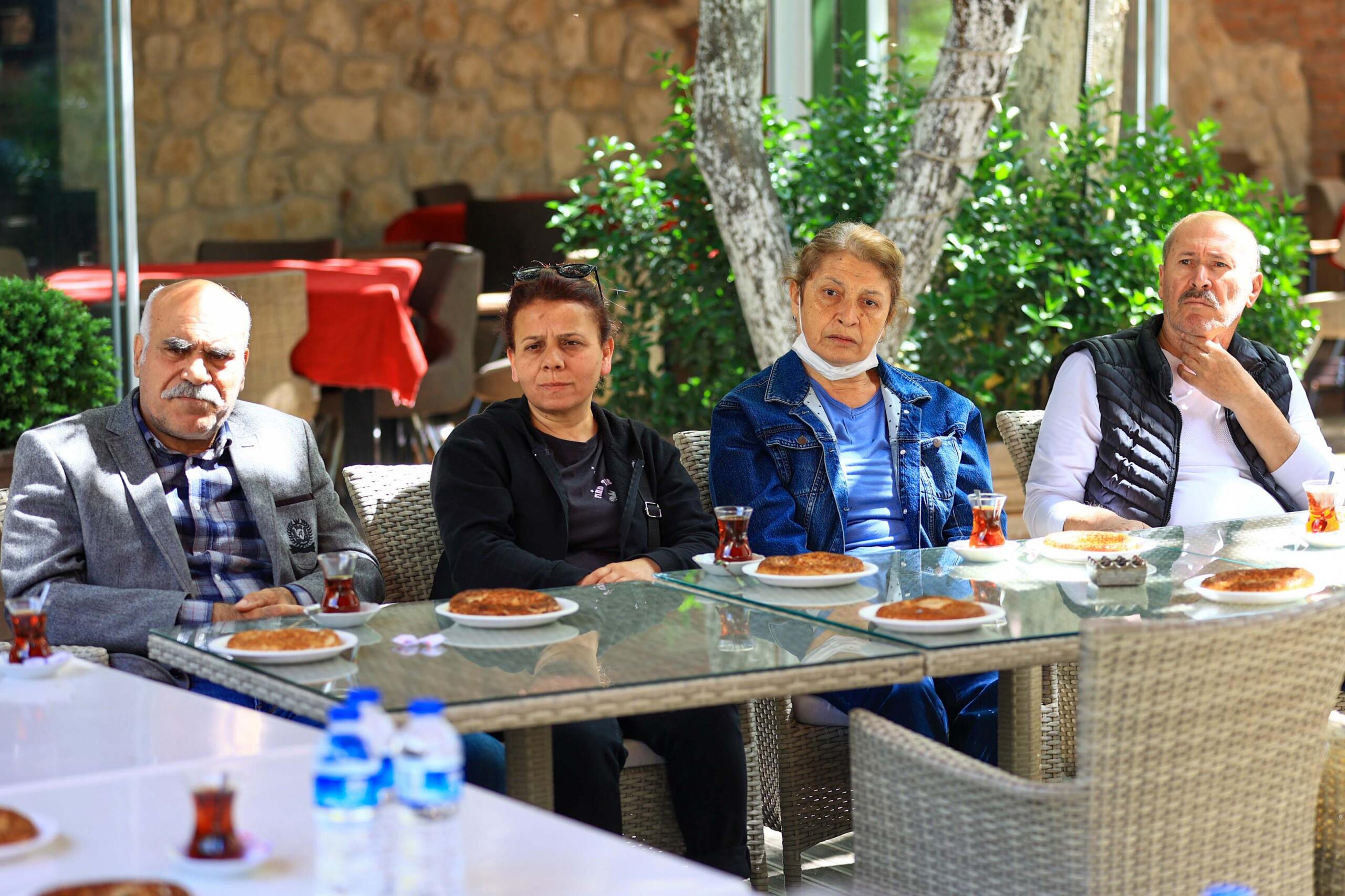 ‘YAYALAŞTIRILAN SOKAKLAR’ PROJESİ HAYATA GEÇİYOR Uşak Belediye Başkanı Mehmet Çakın, kent merkezinde hayata geçirilmesi planlanan