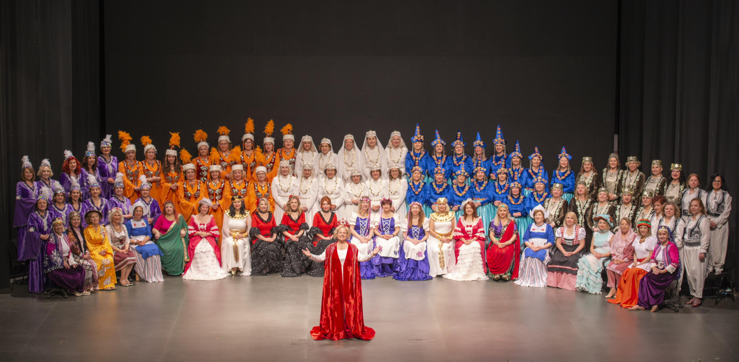 Festivalde 7 dilde dünyanın şarkısı Bursa Nilüfer Kadın Korosu Açıkhava’yı