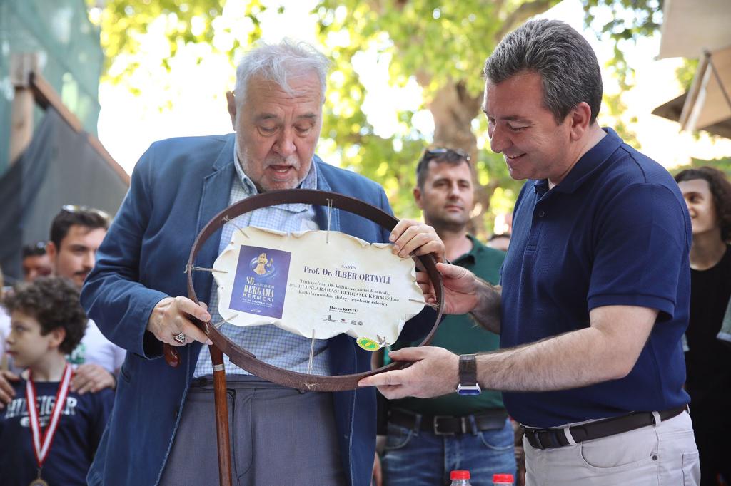 Bergama Kermes Festivali 5. gününü dolu dolu tamamladı 1937 yılından