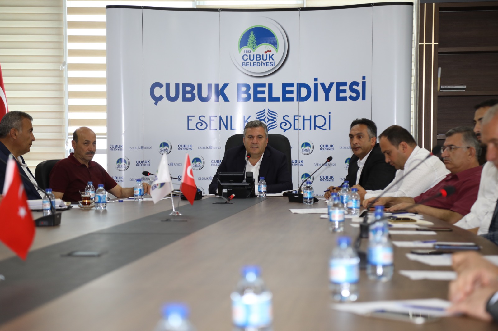 Çubuk Belediye Başkanı Baki Demirbaş, toplantıda, festivallerinin pandemi nedeniyle 2