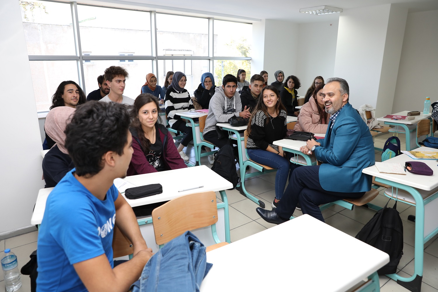Büyükşehir Belediyesi’nin geçtiğimiz dönem üniversite öğrencilerine Bursa Kalkınma ve Eğitim