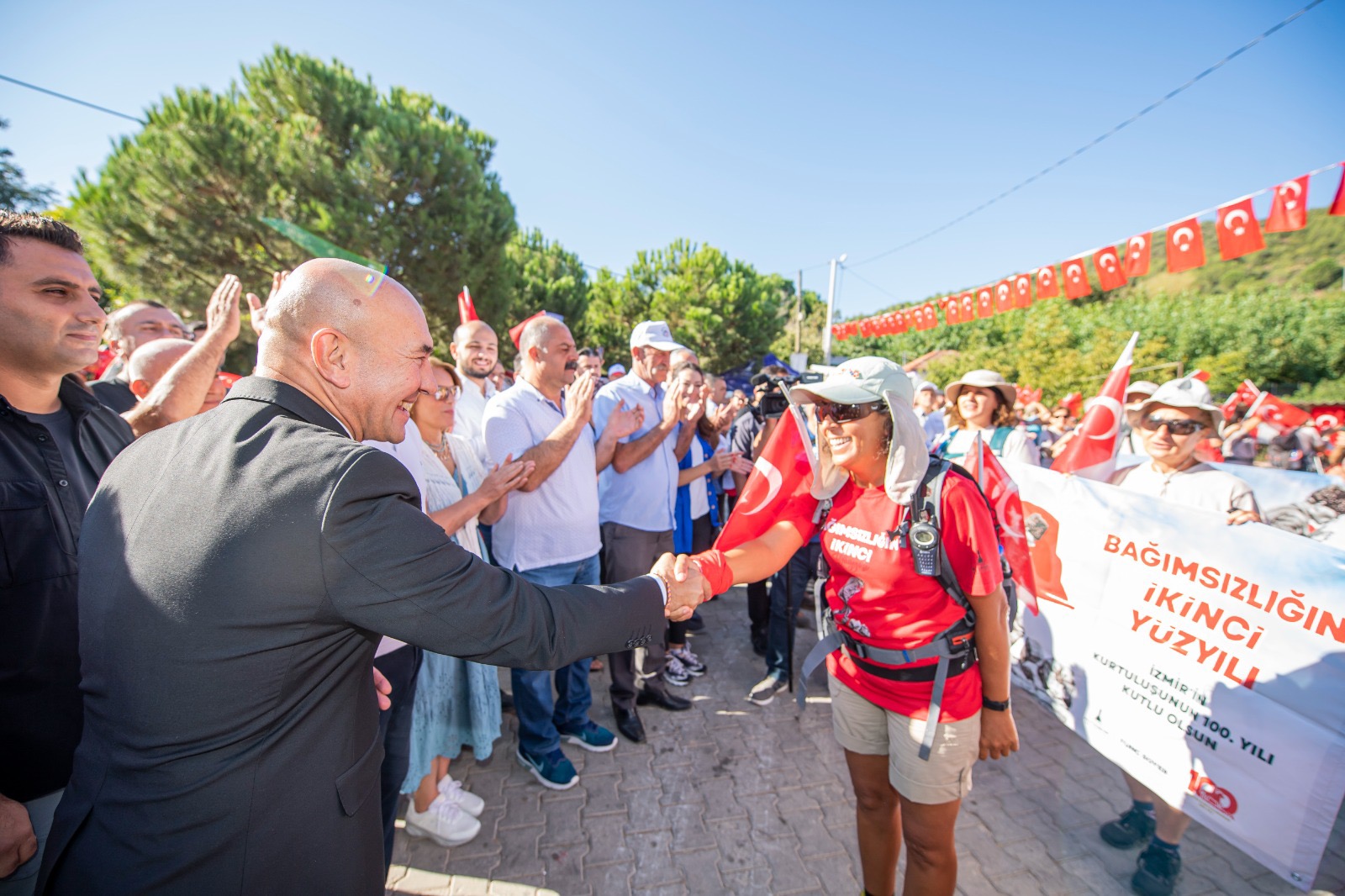 İzmir Büyükşehir Belediyesi, kentin kurtuluşunun 100’üncü yılı kutlamaları kapsamında organize
