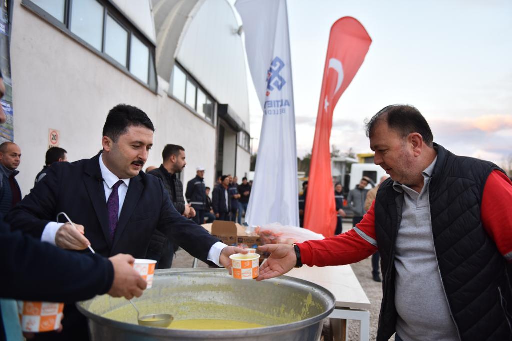 Altıeylül Belediyesi, vatandaşların kış mevsimini daha rahat geçirmeleri için gerekli