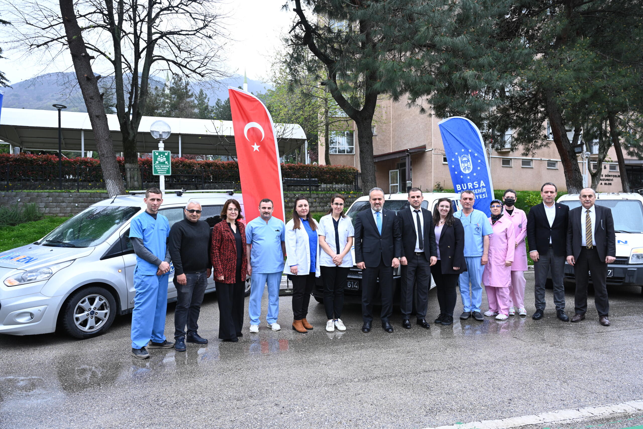 Bursa’da sosyal belediyeciliğin en güzel örneklerini hayata geçiren Büyükşehir Belediyesi,