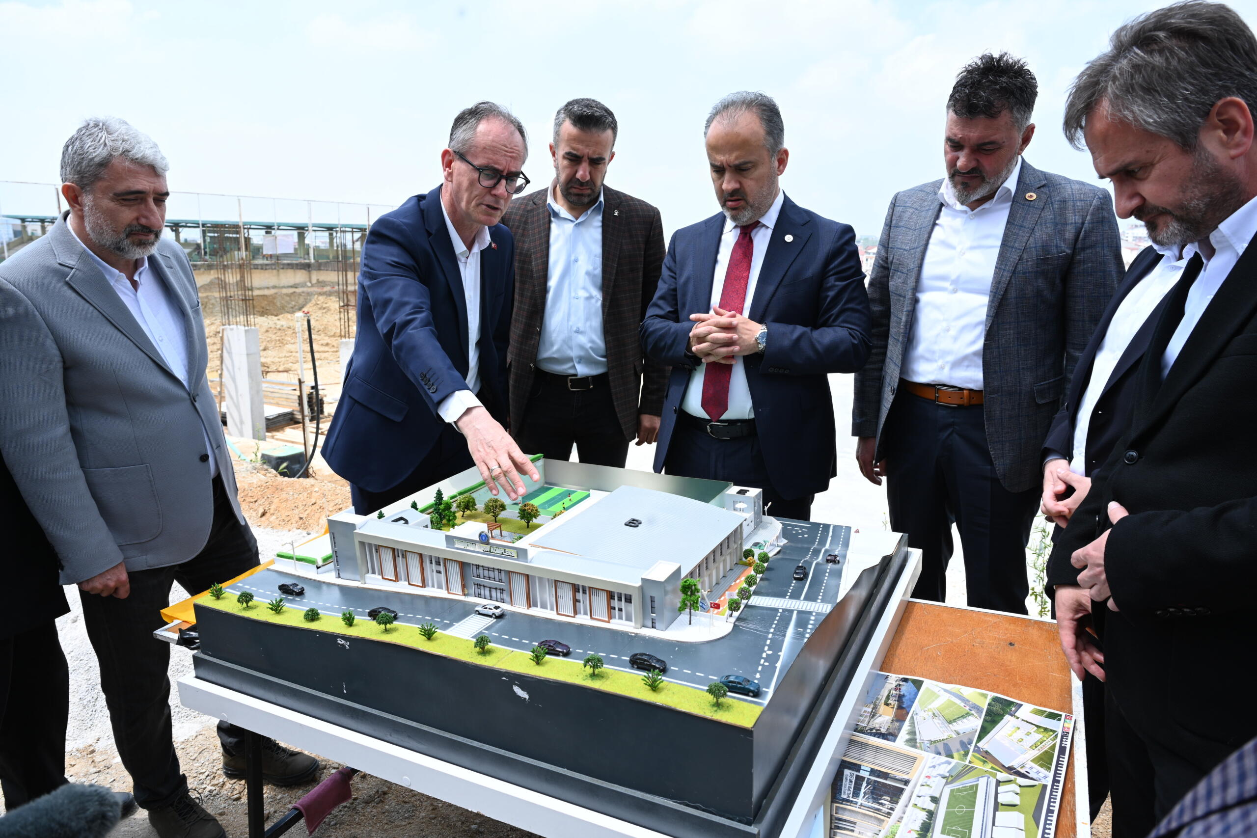  Bursa’da hayata geçirdiği projelerle gençlik ve spora değer katan Büyükşehir
