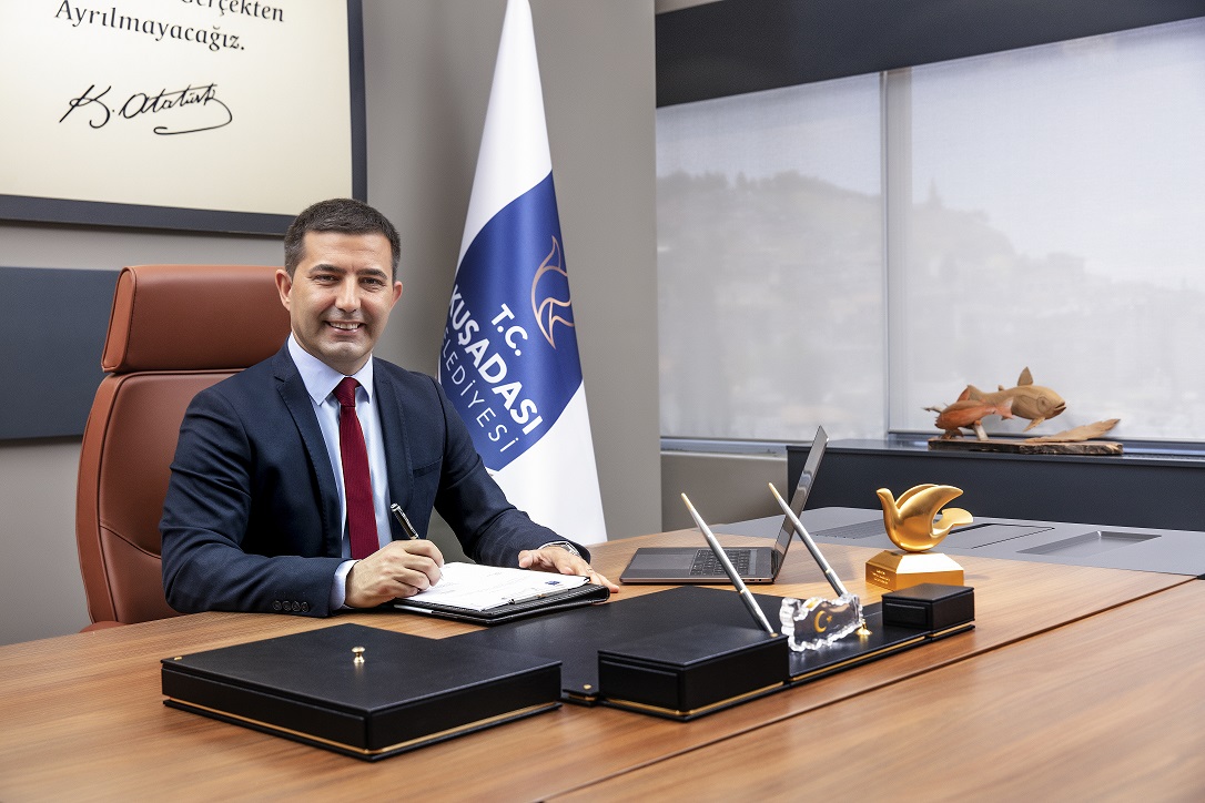 Kuşadası Belediye Başkanı Ömer Günel, kentte 15 Mayıs-15 Ekim 2023