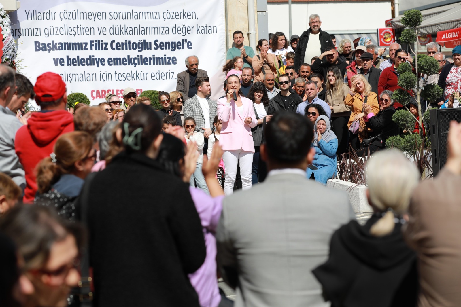 Efes Selçuklular kent tarihinin en kalabalık ve coşkulu açılışına şahitlik