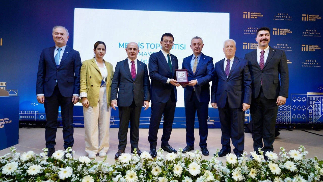 CHP Genel Merkezi, CHP’li başkanların yönetimindeki belediyelerin tasarruf ilkelerine uymasını
