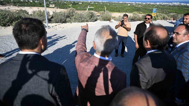 Ulaştırma ve Altyapı Bakanı Abdulkadir Uraloğlu, Mersin'de yapımı devam eden