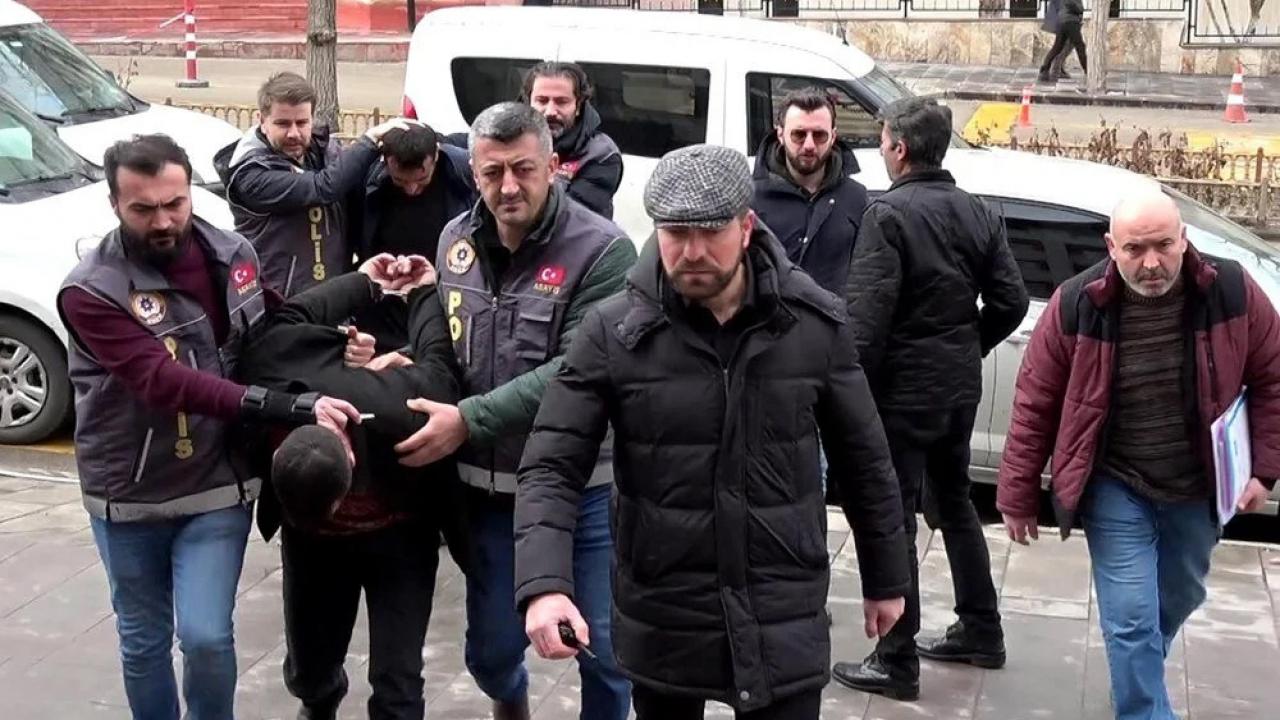 Cezaevinden firar edip 4 çocuğunun annesi Elif Saydam'ı öldüren Şafak