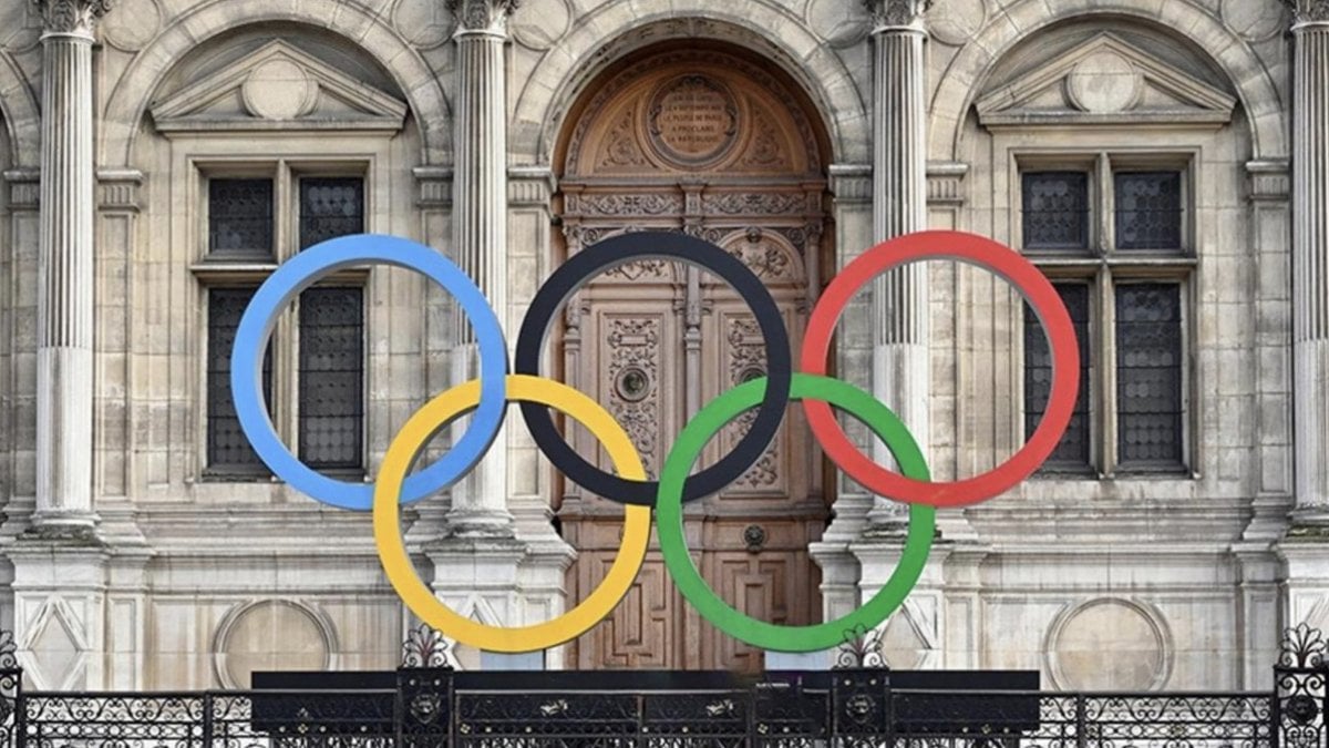 Tarihteki 33. olimpiyatlara ev sahipliği yapacak Fransa'nın başkenti Paris'te hazırlıklar