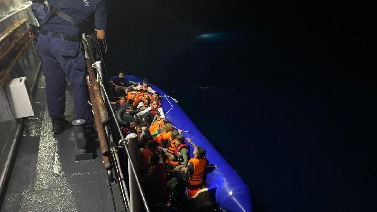 Balıkesir’in Ayvalık ilçesinden Yunanistan’ın Midilli (Lesvos) Adası’na yasa dışı yollardan