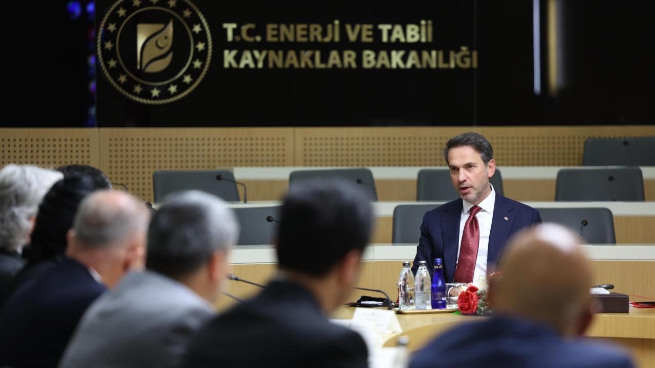 Enerji ve Tabii Kaynaklar Bakanı Alparslan Bayraktar, İstanbul Maden İhracatçıları