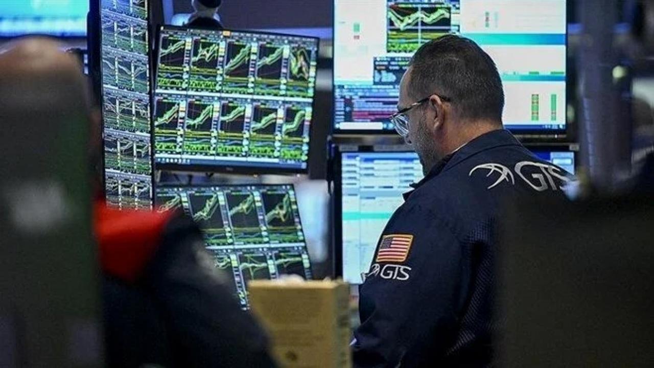 Wells Fargo, Fed’in faiz indirimlerinin borsalara beklentilerin üzerinde iyi geleceğini