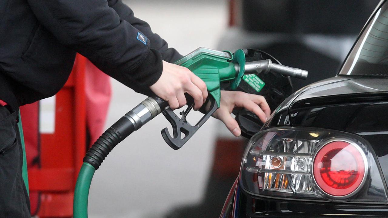 Brent petrol fiyatlarına göre şekillenen akaryakıt fiyatlarının son durumu 1