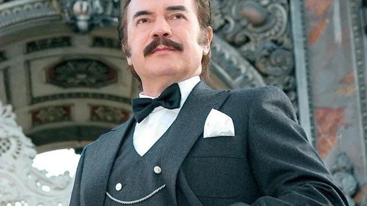 Orhan Gencebay'ın oğlu Gökhan Gencebay, villayı boşaltmayan şirketle mahkemelik oldu.