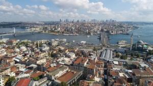Türkiye'de konut sahipliği oranı düşüyor. Bir dönem 10 kişiden 7'sinin
