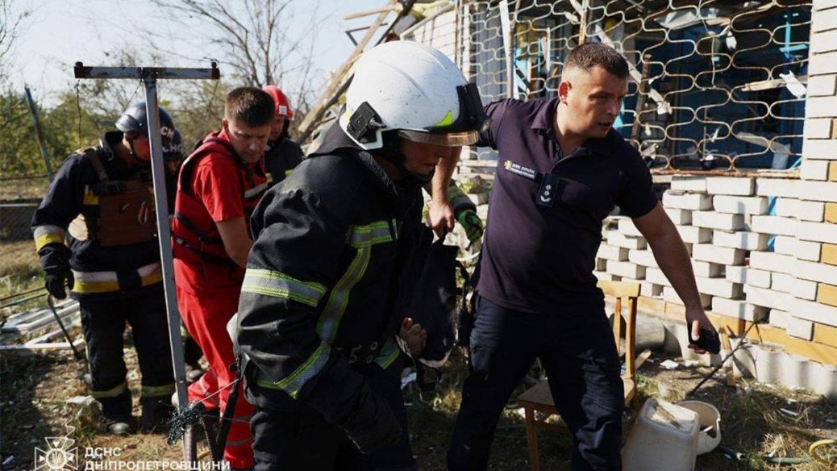 Ukrayna, Rusya’nın sabah saatlerinde 100’den fazla füze ve yaklaşık 100