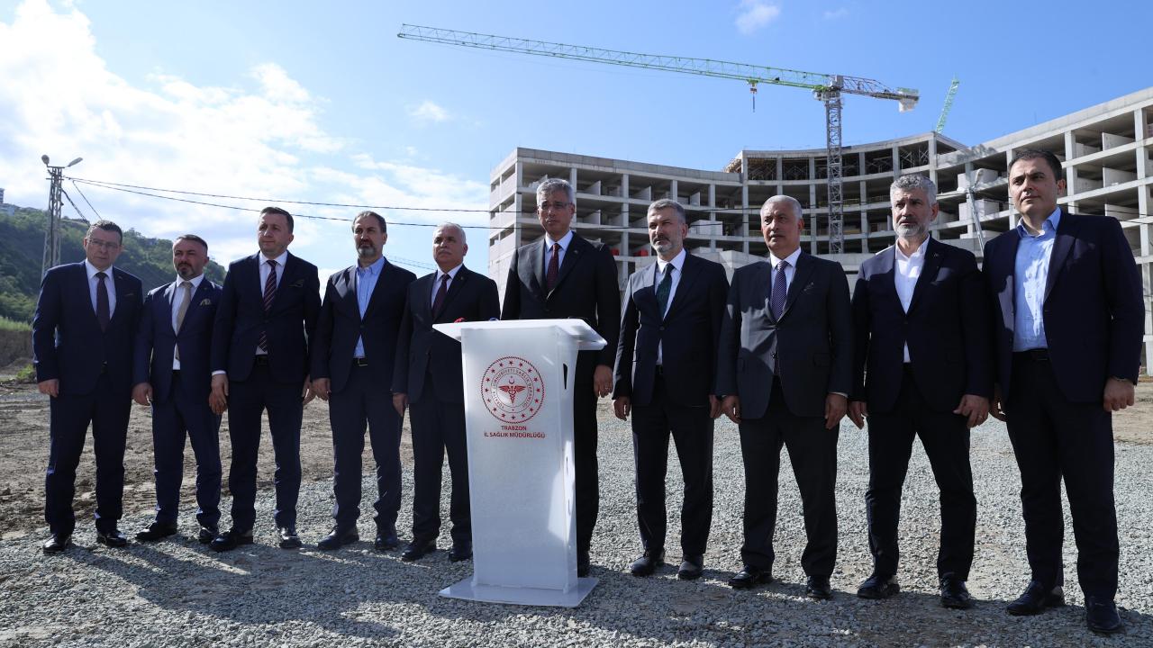 Sağlık Bakanı Kemal Memişoğlu, Trabzon'a güzel bir şehir hastanesi inşa
