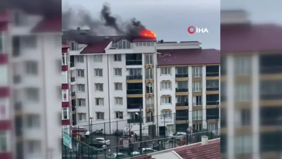 Sinop'ta apartmana düşen yıldırım yangına neden oldu SİNOP - Sinop