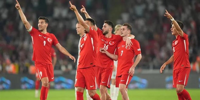 Uluslar Ligi'nde Türkiye, ikinci maçına İzlanda karşısında çıktı. Maçı 3-1