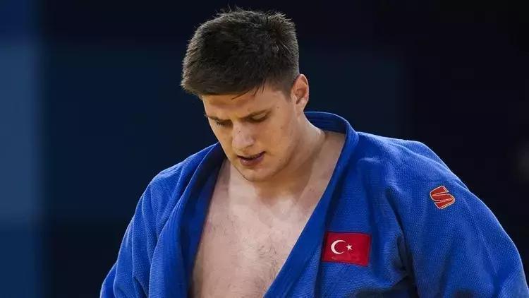 Avrupa Gençler Judo Şampiyonası'nda mücadele eden İbrahim Tataroğlu, erkekler +100