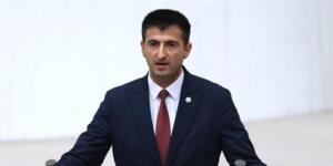 Ak Parti İzmir Milletvekili ve emekli teğmen Mehmet Ali Çelebi,