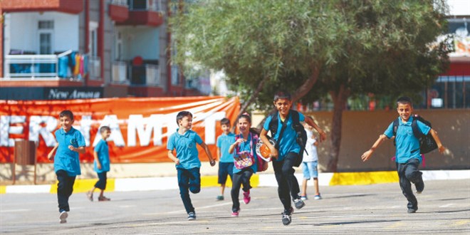 Yaz tatili bitti. 20 milyona yakın öğrenci yarın çalacak ilk