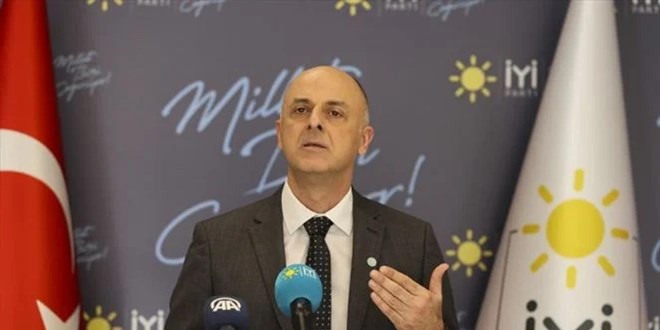 İYİ Parti Genel Başkan Yardımcısı ve İzmir Milletvekili Ümit Özlale