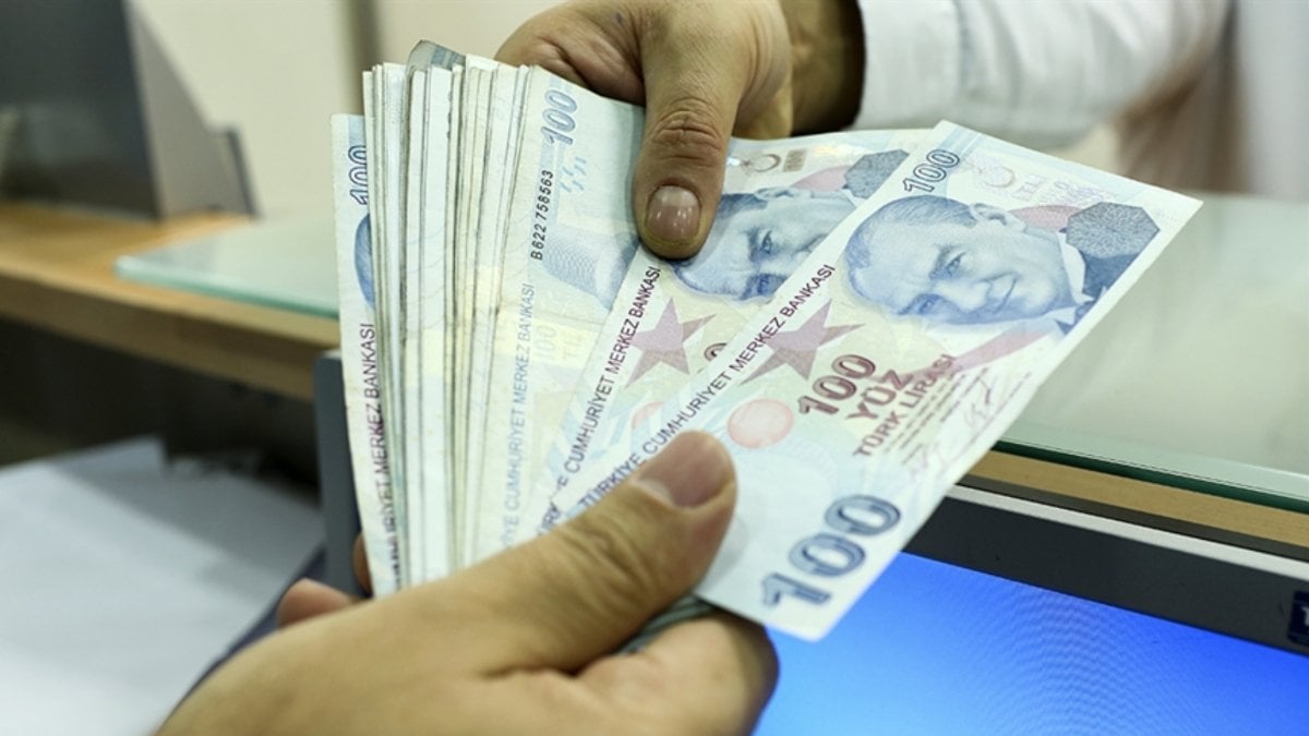Geçen hafta sonu Hazine ve Maliye Bakanı Mehmet Şimşek'in yürürlüğe