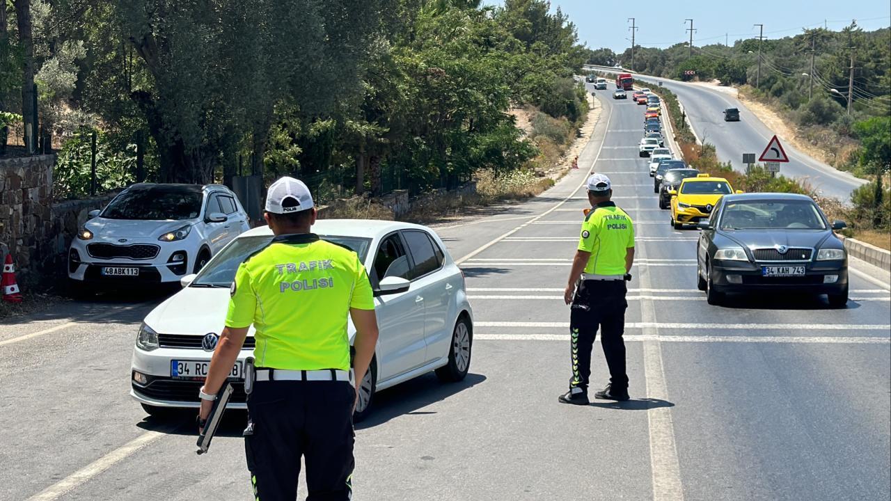 İçişleri Bakanı Ali Yerlikaya, emniyet ve jandarma trafik ekiplerince 29