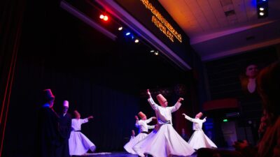Hz. Mevlana’nın 751’nci vuslat yıldönümü dolayısıyla Avcılar’da “Şeb-i Arus” anma etkinliği düzenlendi.