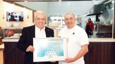 Nilüfer Belediyesi’nin kaliteli ve hijyenik hizmet sunan işletmelere verdiği “Örnek