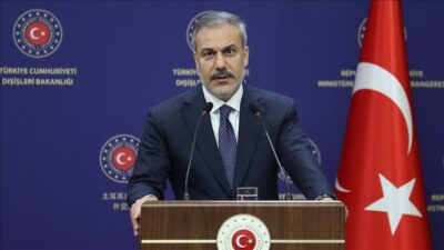 Fidan, İran Dışişleri Bakanı Abbas Erakçi ile Bakanlıkta düzenlenen ortak