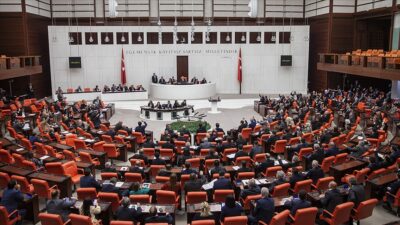 TBMM’de Devlet Memurları Kanunu görüşülecek TBMM Genel Kurulu, devlet memurlarına