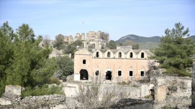 Türkiye’nin önemli turizm merkezlerinden Muğla’da, müze ve ören yerleri, geçen