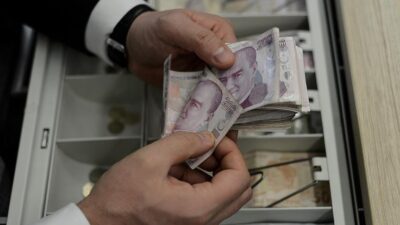 Çalışma ve Sosyal Güvenlik Bakanı Vedat Işıkhan, en düşük SSK