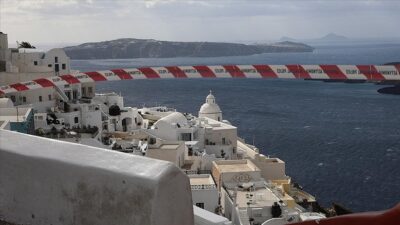 Ege Denizi’nde son günlerde yaşanan sismik hareketlilik nedeniyle çoğu kişinin