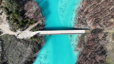 Antalya, Konya, Karaman’dan geçerek Mersin’in Silifke ilçesinden Akdeniz’e dökülen yaklaşık