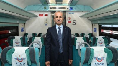 Ulaştırma ve Altyapı Bakanı Uraloğlu, “Ücretsiz Wi-Fi hizmeti İstanbul, Eskişehir,