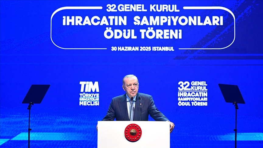 Cumhurbaşkanı Recep Tayyip Erdoğan, “Türkiye Yüzyılı ülkümüzü inşallah beraberce gerçekleştireceğiz.
