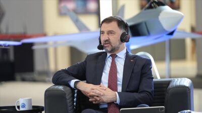 TUSAŞ Genel Müdürü Demiroğlu, KAAN’ın 3 adet prototipin üretim hattında