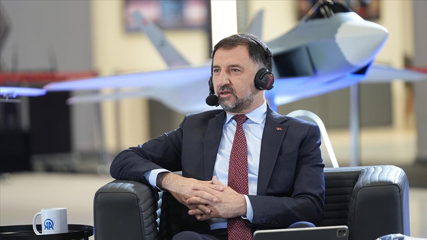TUSAŞ Genel Müdürü Demiroğlu, KAAN’ın 3 adet prototipin üretim hattında