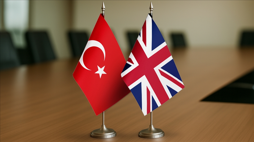 Avrupa ile yakın ilişkilerini sürdüren güçlü bir Birleşik Krallık; bir