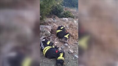 Hatay’daki orman yangınına yardıma giden Erzurum itfaiye ekipleri, yerde ve