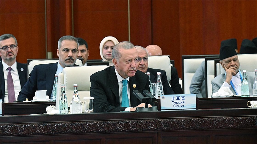 Cumhurbaşkanı Erdoğan, “(İsrail’in Gazze’ye saldırıları) Bebeklerin, çocukların, yaşlıların açlıktan öldüğü