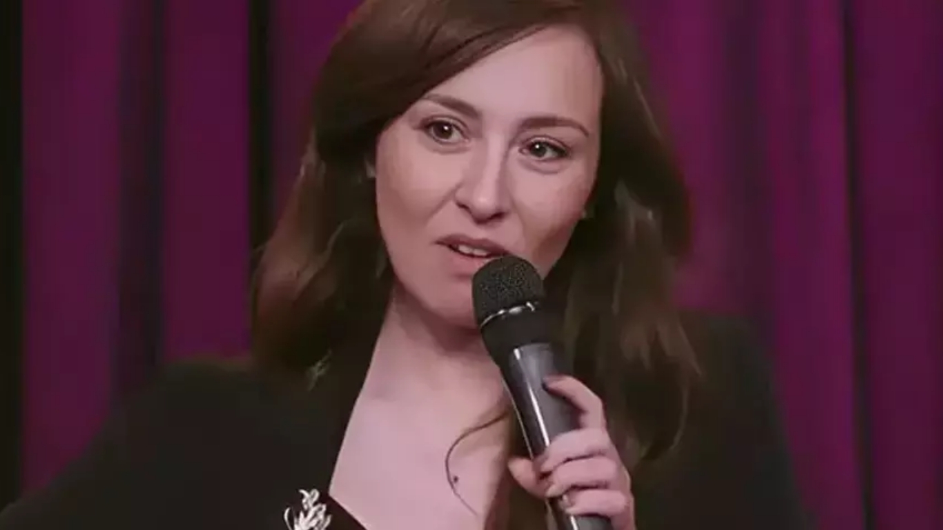 Komedyen Tuba Ulu, sahne performansında Kanuni Sultan Süleyman hakkında kullandığı