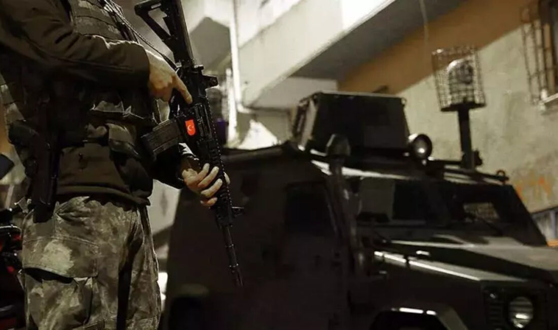 İçişleri Bakanlığı, jandarma ekiplerinin 24 ilde düzenlediği DEAŞ operasyonlarında 90